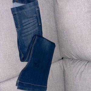 Bell bottom low rise jeans
